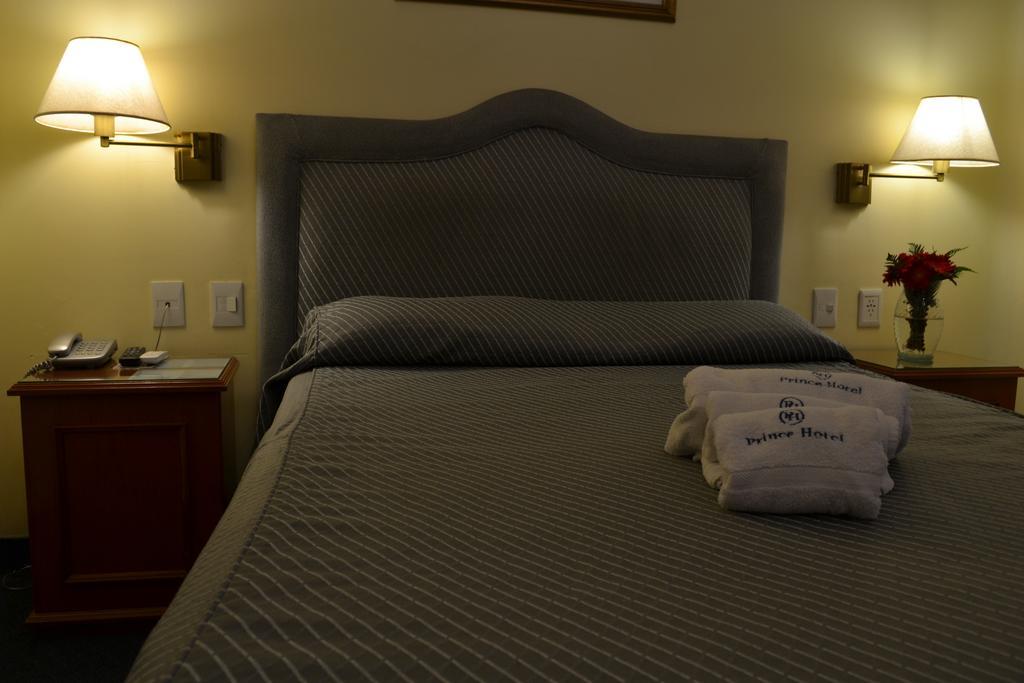 Hotel Prince Buenos Aires Extérieur photo