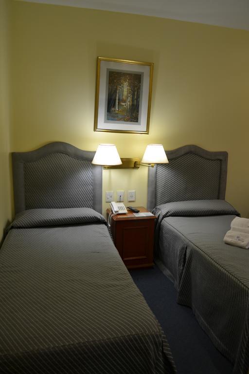 Hotel Prince Buenos Aires Extérieur photo